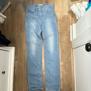 Levi’s 314 Shaping Straight Jeans